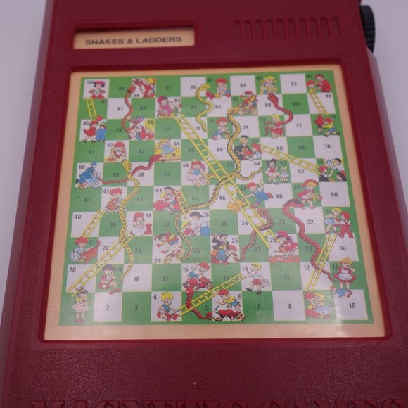 Magnetic Games 5-in-1 Travel Game with Checkers, Chess,  Pahrcheesi & Backgammon - Picture 2 of 14